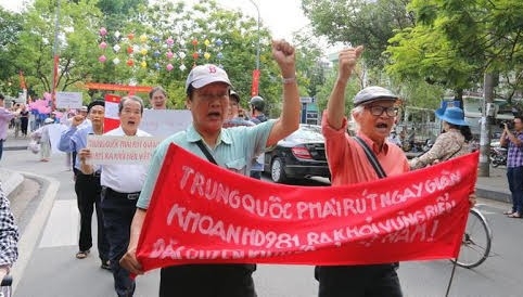 Chờ những tiếng nói nhìn thẳng vào sự thật từ Trung Quốc&#33;